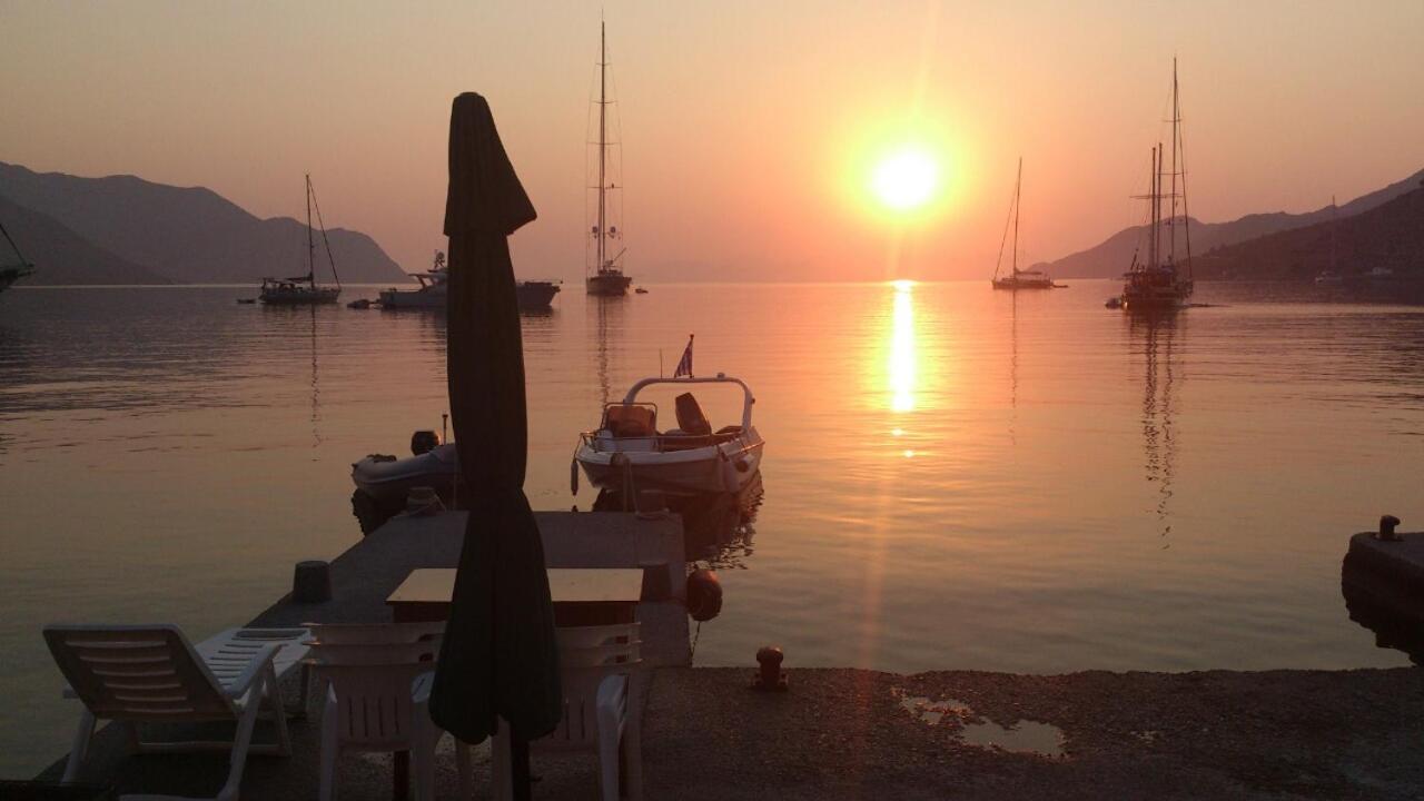 Symi . Villa Calme Exteriör bild